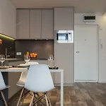 Apartamento Center Zelazna, Next To Warsaw's Business District & Fabryka Norblina, By Warsawskyline