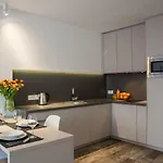 Center Zelazna, Next To Warsaw's Business District & Fabryka Norblina, By Warsawskyline Apartamento