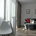 Apartamento Center Zelazna, Next To Warsaw's Business District & Fabryka Norblina, By Warsawskyline Varsovia