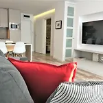 Center Zelazna, Next To Warsaw's Business District & Fabryka Norblina, By Warsawskyline Apartamento Varsovia